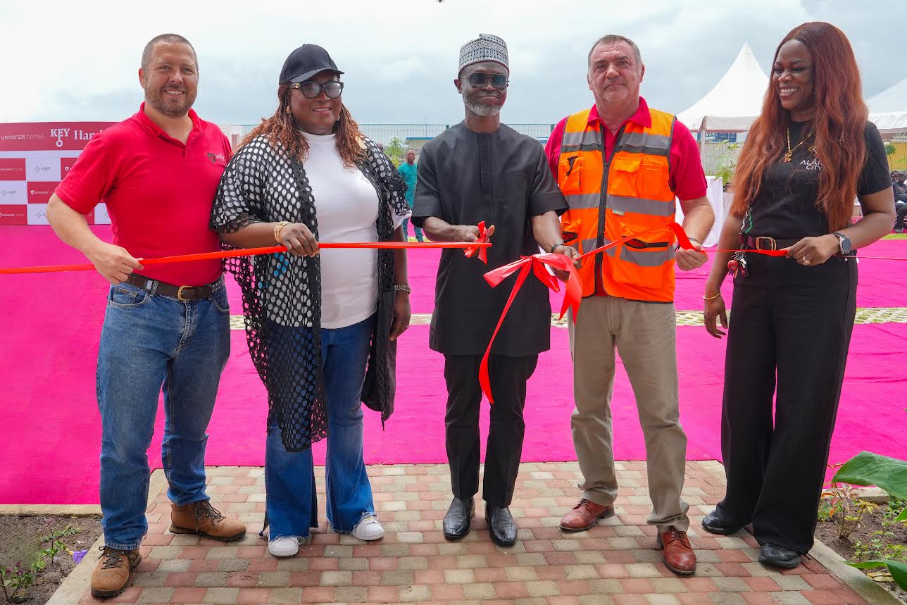 Alaro City Celebrates $90 Million Universal Homes Handover
